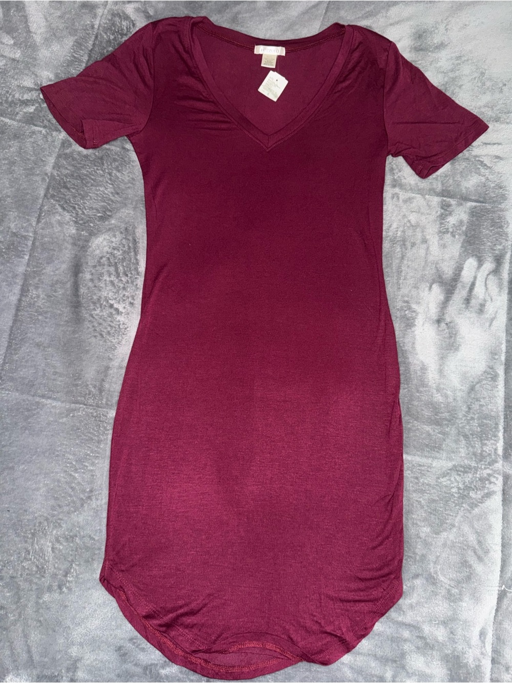 Bozzolo Burgundy V-Neck Midi Dress